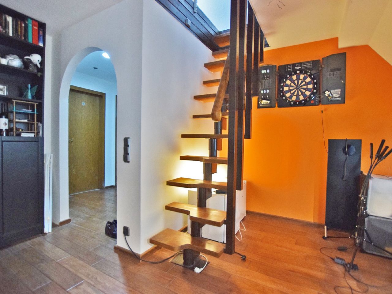 Treppe zum Spitzboden