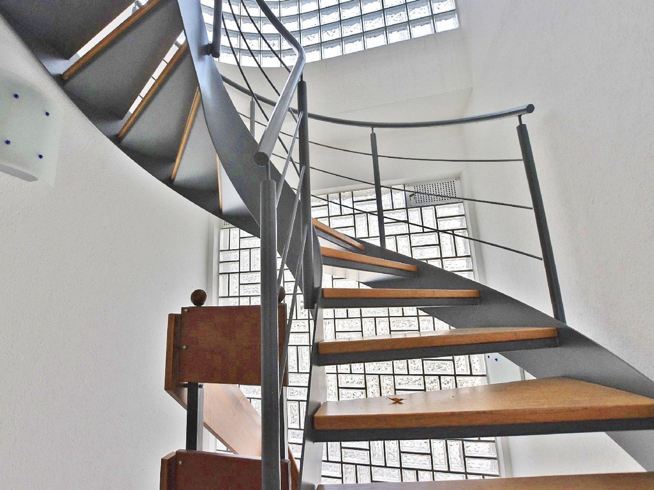 Moderne Treppe Staffelgeschoss