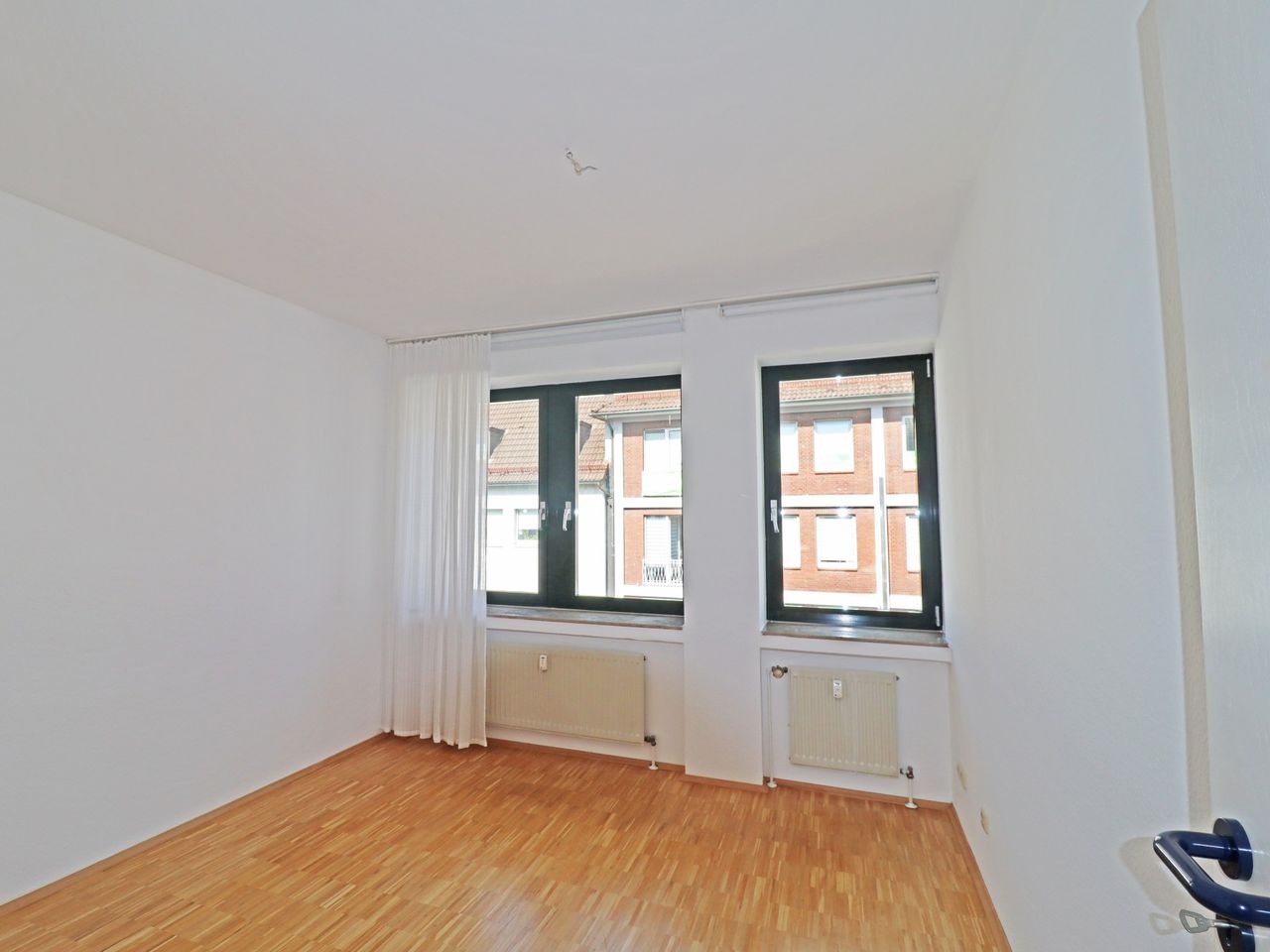 Kinder-/Arbeitszimmer